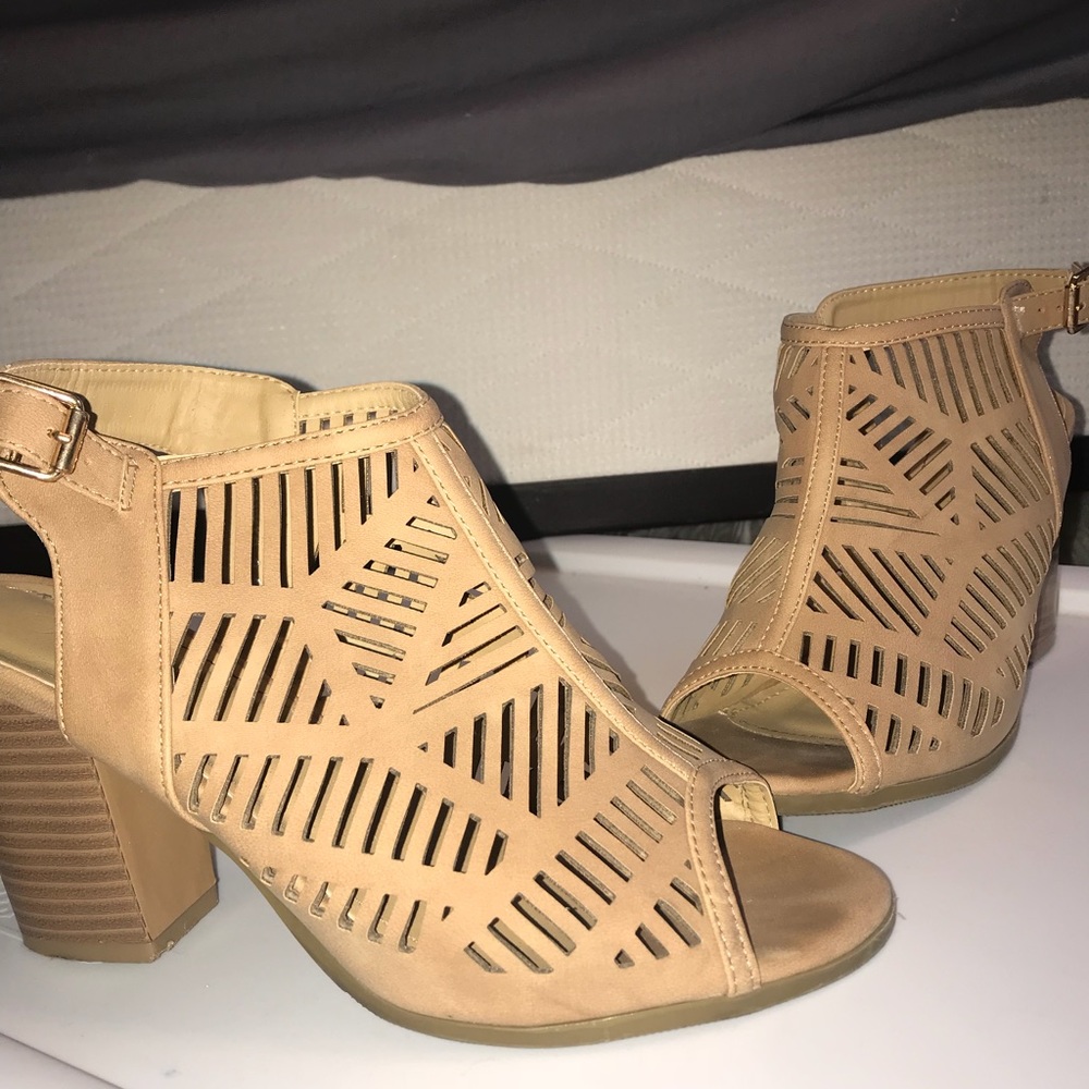 Wedges - Picture 2 of 3
